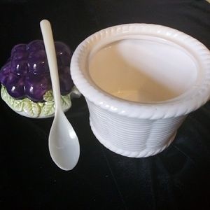 Mikasa Porcelain Sugar/Jam Bowl